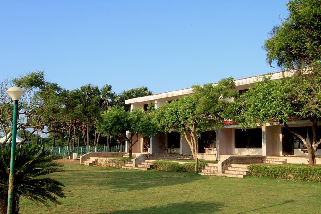 The Ashok Beach Resort Puducherry Zewnętrze zdjęcie
